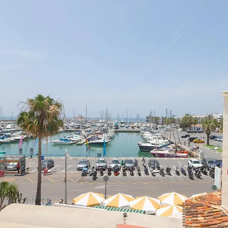 Puerto Marina Nightlife Retreat - * Benalmádena